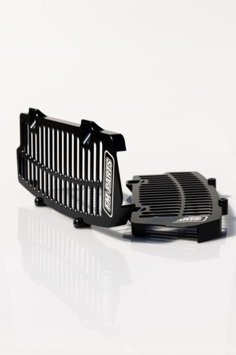 FM-PARTS OSŁONY CHŁODNICY (KRATKI) ALUMINIUM KTM/HUSQVARNA/GAS GAS '20-'25 TBI / TPI KOLOR CZARNY FM-PARTS OSŁONY CHŁODNICY (KRATKI) ALUMINIUM KTM/HUSQVARNA/GAS GAS '20-'25 TBI / TPI KOLOR CZARNY