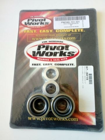 PIVOT WORKS ŁOŻYSKA KOŁA PRZEDNIEGO KTM 125/200/250/300/380`98-99 Z USZCZELNIACZAMI PIVOT WORKS ŁOŻYSKA KOŁA PRZEDNIEGO KTM 125/200/250/300/380`98-99 Z USZCZELNIACZAMI
