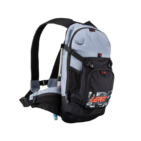LEATT CAMEL BAG (PLECAK) Z SYSTEMEM HYDRACYJNYM MOTO LITE 1.5 HYDRATION (1,5L PŁYN, 10L CARGO) TITANIUM KOLOR SZARY/CZARNY ROZMI LEATT CAMEL BAG (PLECAK) Z SYSTEMEM HYDRACYJNYM MOTO LITE 1.5 HYDRATION (1,5L PŁYN, 10L CARGO) TITANIUM KOLOR SZARY/CZARNY ROZMI