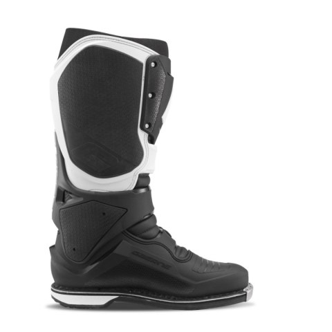 GAERNE BUTY CROSS/ENDURO MODEL SG-22 BLACK/WHITE KOLOR CZARNY/BIAŁY ROZMIAR 41 GAERNE BUTY CROSS/ENDURO MODEL SG-22 BLACK/WHITE KOLOR CZARNY/BIAŁY ROZMIAR 41