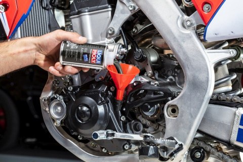 LIQUI MOLY RACING BIKE OIL-ADDITIV (USZLACHETNIACZ DO OLEJU) 0,125L (6) LIQUI MOLY RACING BIKE OIL-ADDITIV (USZLACHETNIACZ DO OLEJU) 0,125L (6)