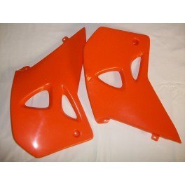 UFO OSŁONY CHŁODNICY KTM 4T '96-'99 KOLOR POMARAŃCZOWY UFO OSŁONY CHŁODNICY KTM 4T '96-'99 KOLOR POMARAŃCZOWY