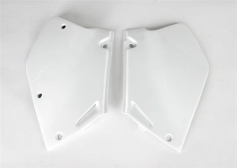 UFO BOCZKI TYLNE HONDA CR 125 '95-'97, CR 250 '95-'96 KOLOR BIAŁY UFO BOCZKI TYLNE HONDA CR 125 '95-'97, CR 250 '95-'96 KOLOR BIAŁY