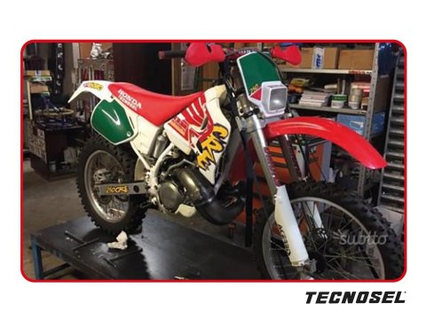 TECNOSEL (BLACKBIRD) KOMPLET NAKLEJEK (OKLEIN) HONDA CR 125 '93-'94, CR 250 '92-'94, REPLICA TEAM HONDA ENDURO '94 KOLOR CZERWON TECNOSEL (BLACKBIRD) KOMPLET NAKLEJEK (OKLEIN) HONDA CR 125 '93-'94, CR 250 '92-'94, REPLICA TEAM HONDA ENDURO '94 KOLOR CZERWON