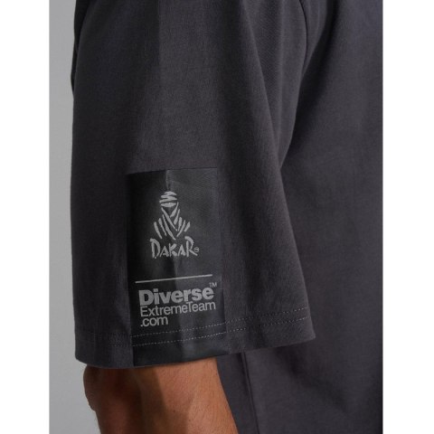 DIVERSE EXTREME TEAM - DAKAR RALLY KOSZULKA (T-SHIRT) DKR OV 0824 KOLOR GRAFIT ROZMIAR XL DIVERSE EXTREME TEAM - DAKAR RALLY KOSZULKA (T-SHIRT) DKR OV 0824 KOLOR GRAFIT ROZMIAR XL