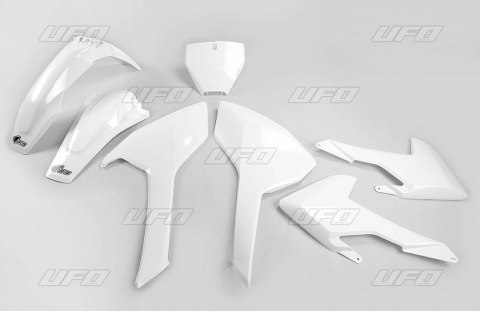 UFO KOMPLET PLASTIKÓW HUSQVARNA TC/FC 125/250/300/350/450 '16-'18 (Z WYJĄTKIEM TC 250 '16) KOLOR OEM '17 (BIAŁY) (HU616E041) UFO KOMPLET PLASTIKÓW HUSQVARNA TC/FC 125/250/300/350/450 '16-'18 (Z WYJĄTKIEM TC 250 '16) KOLOR OEM '17 (BIAŁY) (HU616E041)