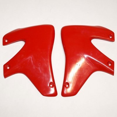 UFO OSŁONY CHŁODNICY HONDA XR 650R '00-'07 KOLOR CZERWONY UFO OSŁONY CHŁODNICY HONDA XR 650R '00-'07 KOLOR CZERWONY