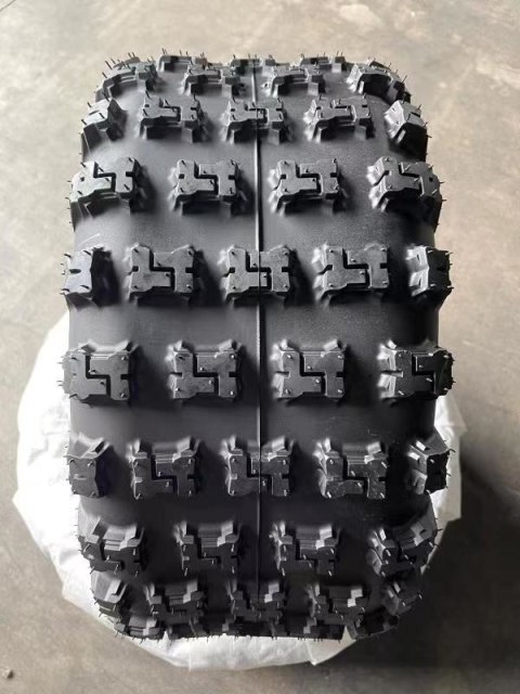 WANDA OPONA ATV 20X11-9 P3164 38J 4PR TL TYŁ DOT 51/2024 (WYSOKOŚĆ BIEŻNIKA 12MM)