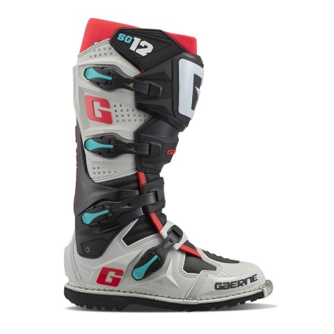GAERNE BUTY CROSS/ENDURO MODEL SG-12 ENDURO GRAVEL KOLOR SZARY/CZERWONY/NIEBIESKI/CZARNY ROZMIAR 42